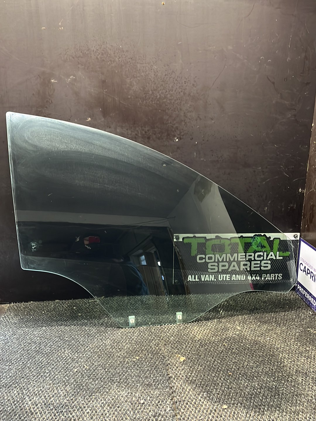 2012 Holden Captiva 7- Right Front Door Window- (TAG8937)
