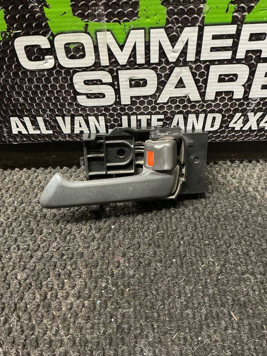 2003 Holden Rodeo RA TFR77- Right Front Door Interior Handle- (TAG11184)