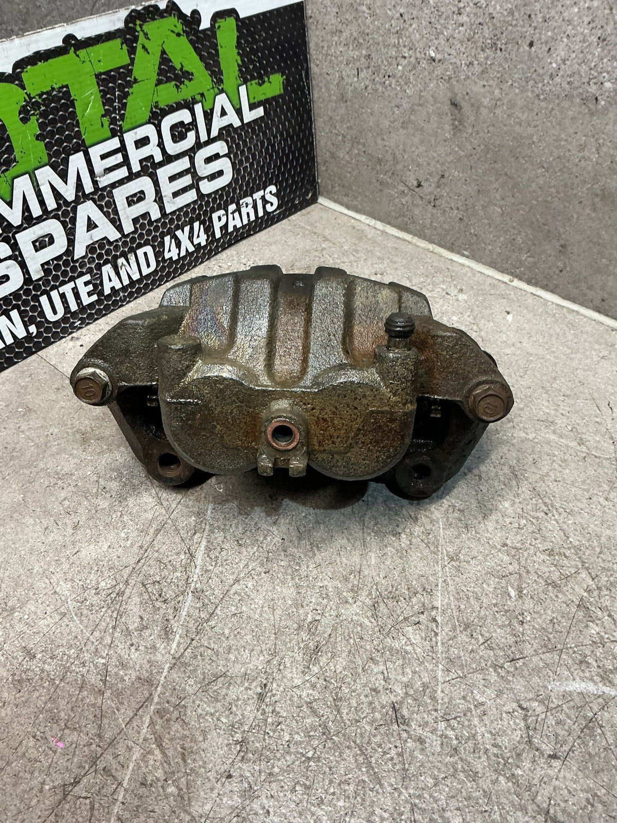 2006 Nissan Navara D40- Left Front Caliper- (TAG16878)
