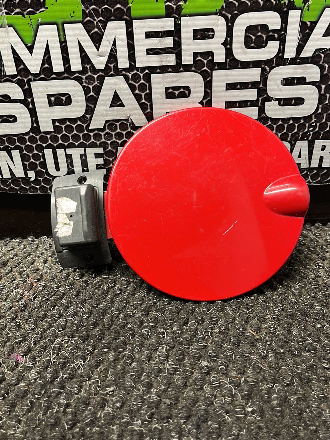 2000 Holden Commodore VU- Fuel Filler Door- (TAG9171) PN: 92057442