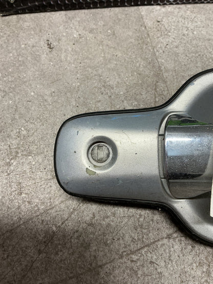 2004 Holden Rodeo 5W037- Right Front Door Exterior Handle- (TAG14745)