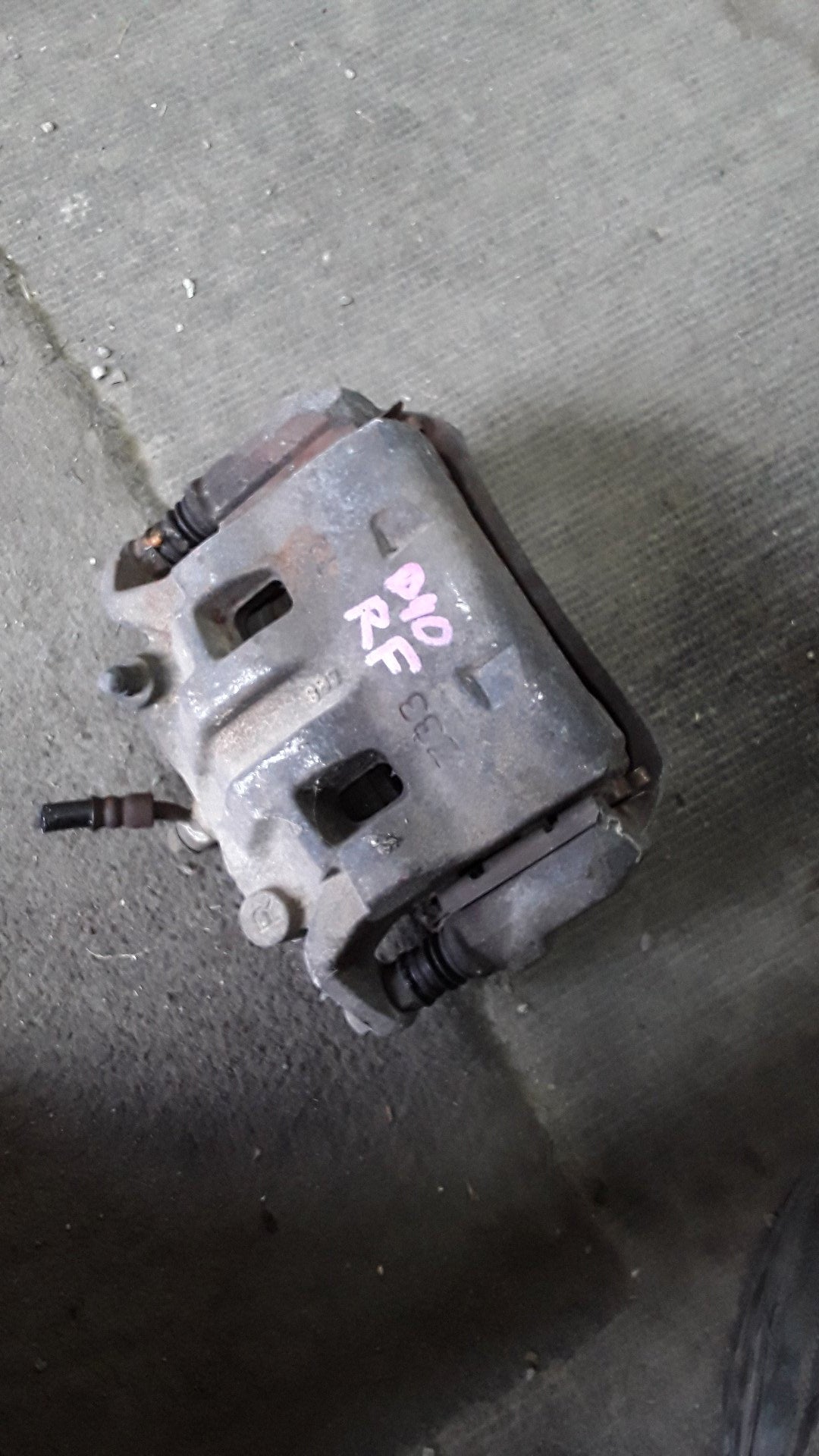 2005-2011 Nissan Navara D40 D40- Right Front Caliper- (TAG2807)