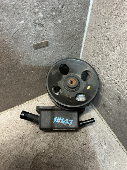 2012 Holden Captiva - Power Steering Pump - (TAG18496)