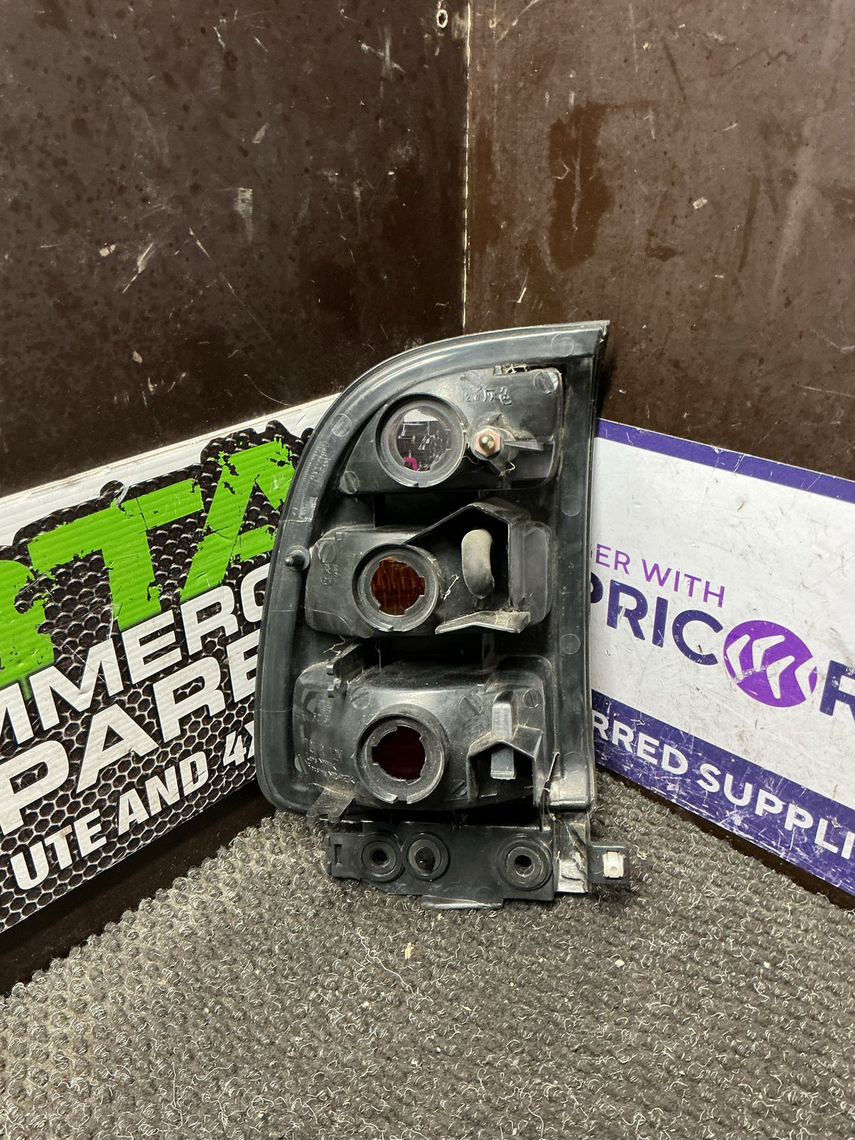 1994 Toyota RAV4 SXA10- Right Taillight- (TAG9890) PN: 42-18
