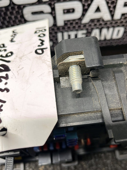 2016 Ford Ranger- Engine Fuse Box- (TAG9164) PN: EB3T-14D068-HB