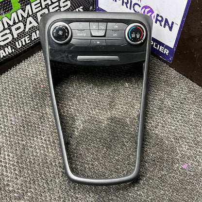 2021 Ford Puma- Heater Controls- (TAG8141)