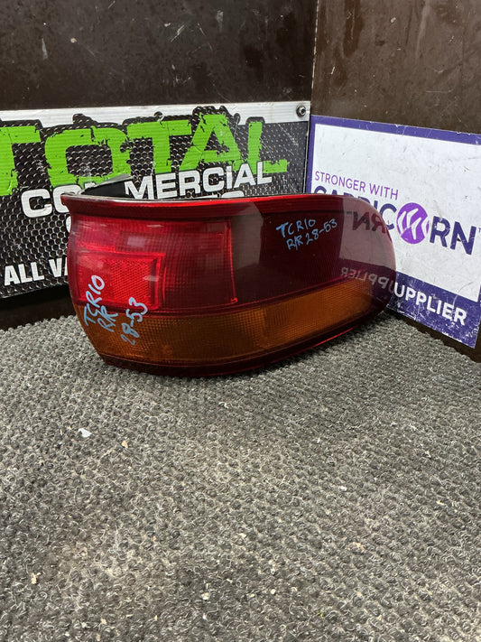 1995 Toyota Previa TCR10- Right Taillight- (TAG9865)