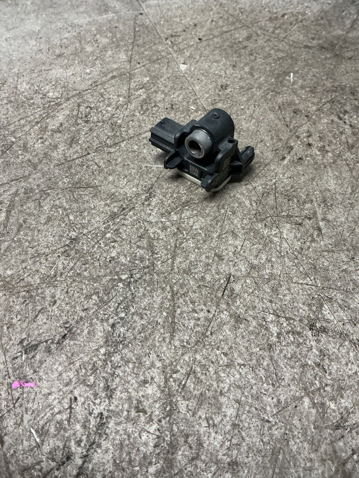 2021 Mitsubishi Outlander GF8- Front Crash Sensor- (TAG17296)