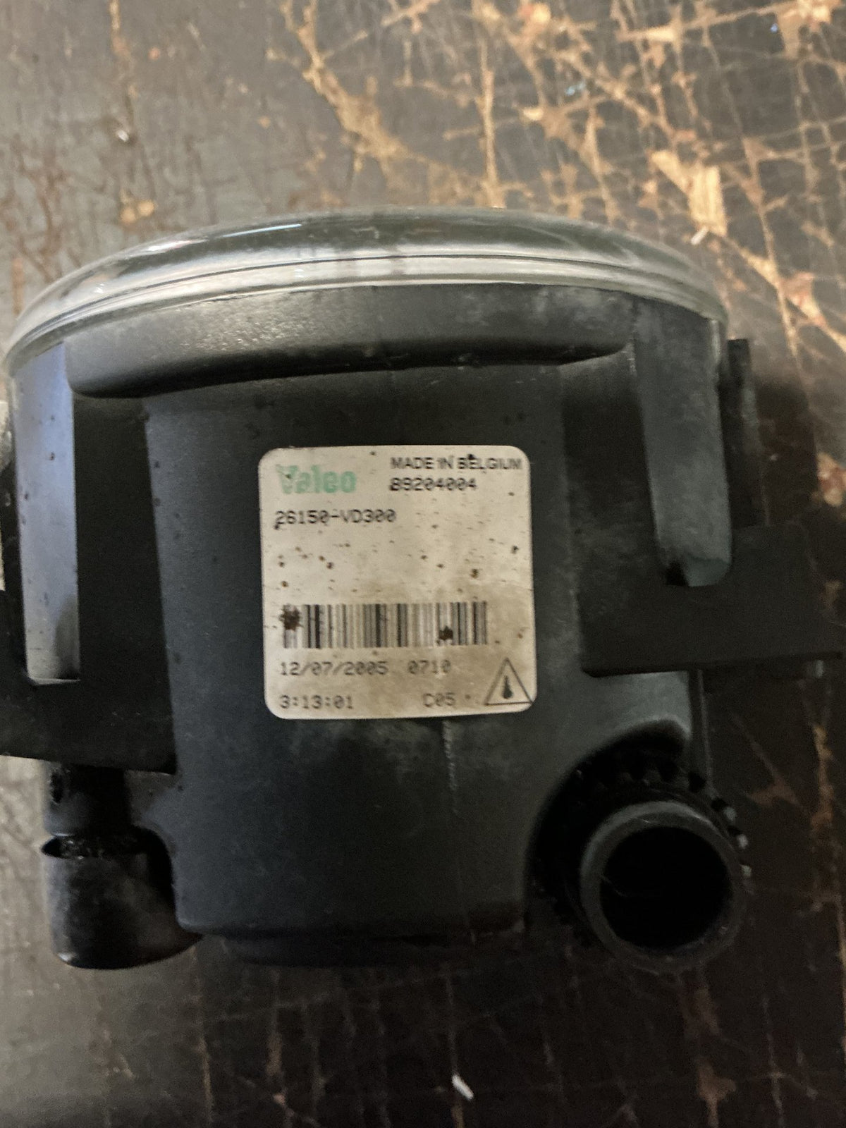 2006 Nissan Elgrand E51- Left Spotlight- (TAG16629)