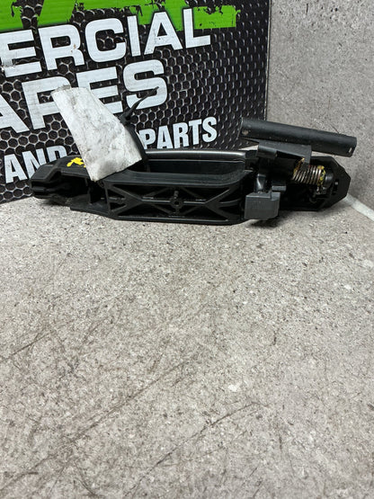 2006 Suzuki Vitara 1W047- Right Rear Door Exterior Handle- (TAG14759)