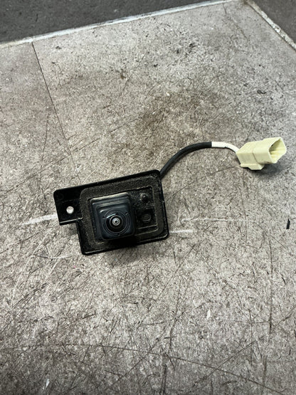 2012-2020 Mitsubishi Outlander GF*W GF GF8 - Reverse Camera - (TAG18748)