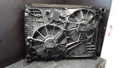2013 Captiva LT 2WD 2.4 AT- Radiator- (TAG6418)