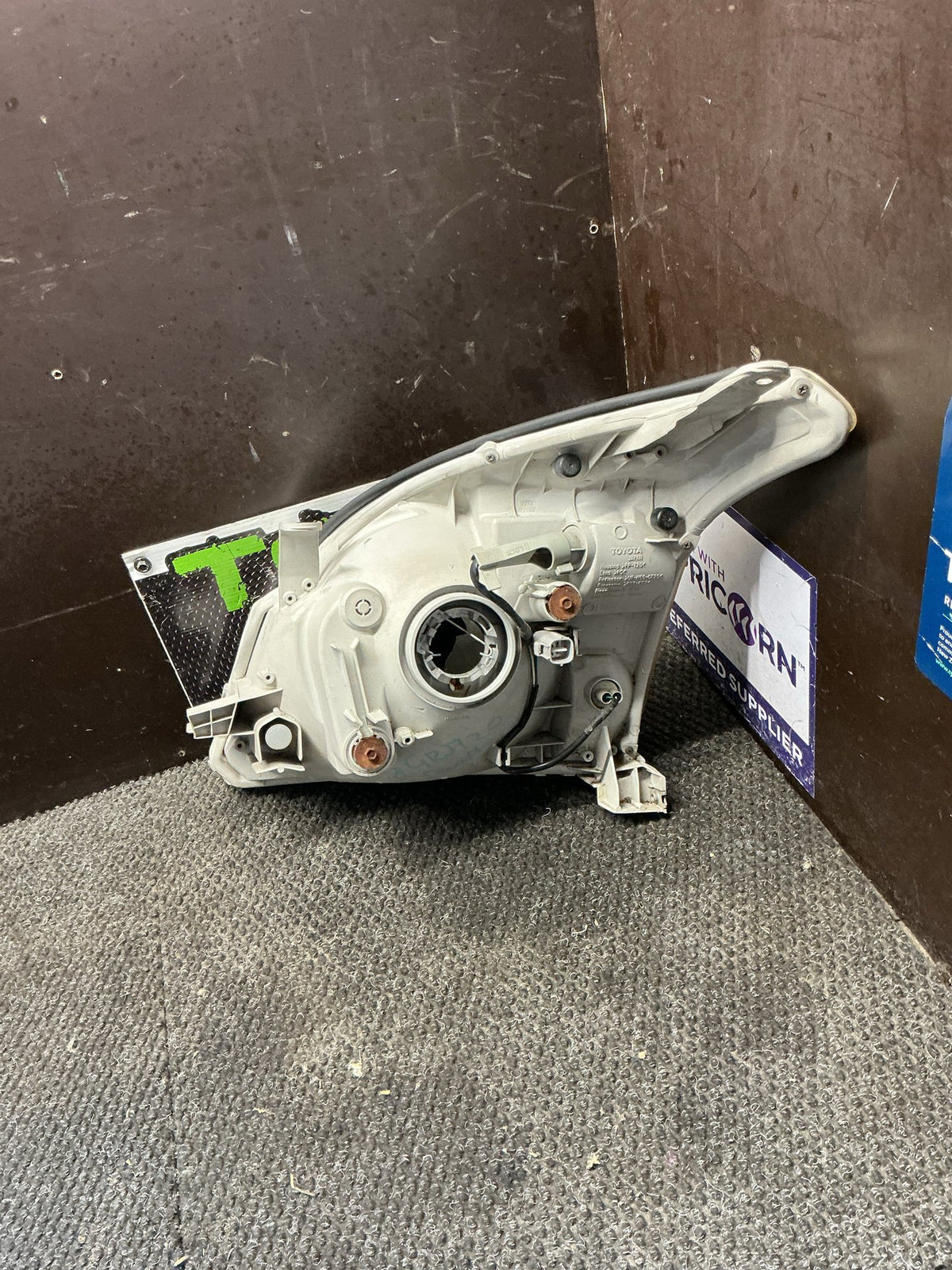 2002-2010 Toyota Prado- Right Headlight- (TAG9807)