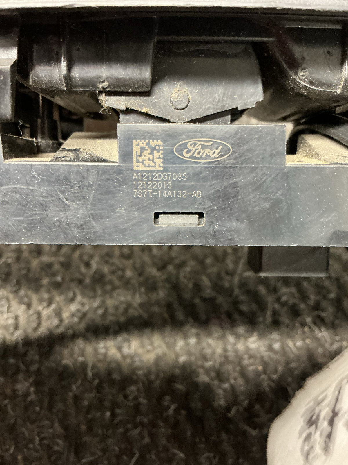 2014 Ford Mondeo 0W060- Master Power Window Switch- (TAG9929)