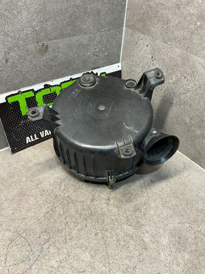 1995-1998 Toyota Hilux III N180- Air Cleaner Assembly EFI Air Box- (TAG16004)