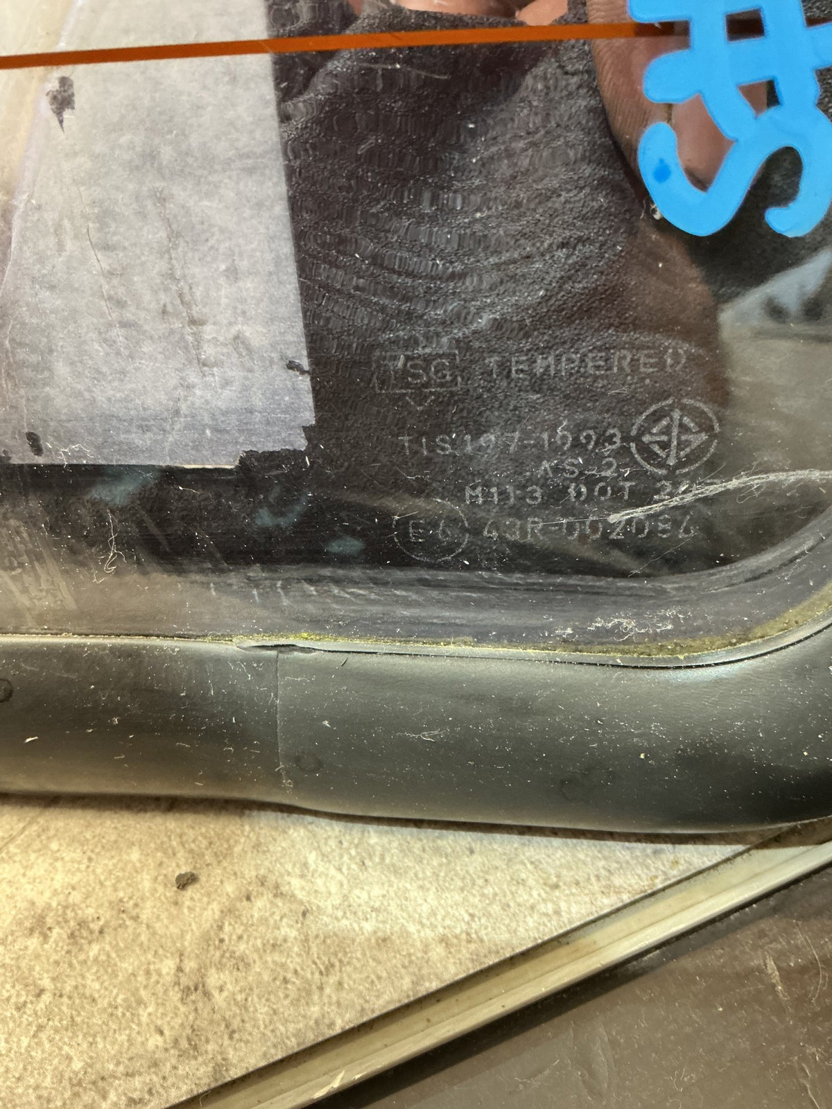 1999-2006 Ford Courier UN- Rear Screen Window- (TAG15676)