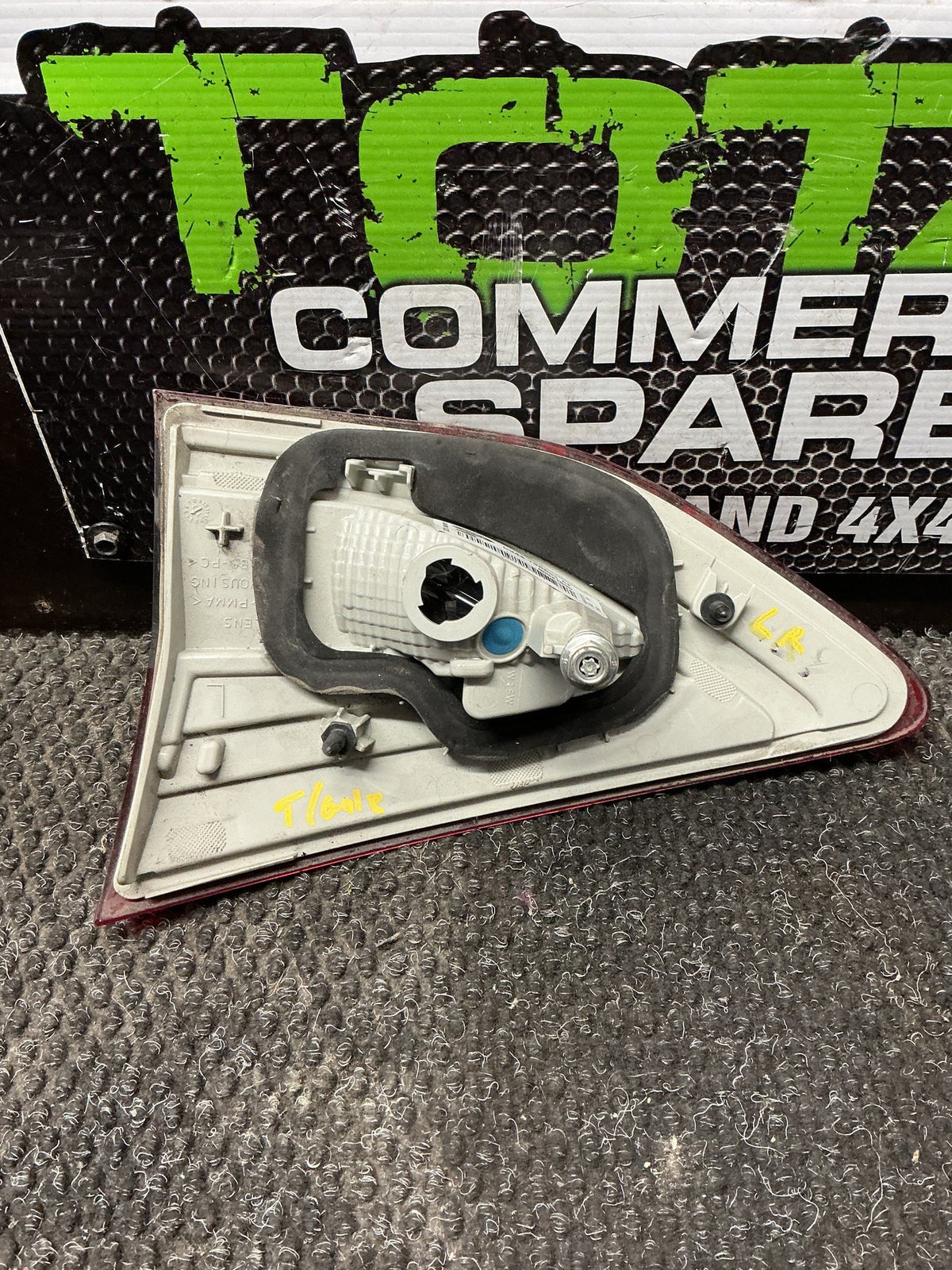 2014 Ford Kuga 9W122- Left Tailgate Light- (TAG10632) PN: CV44 13A603 AF