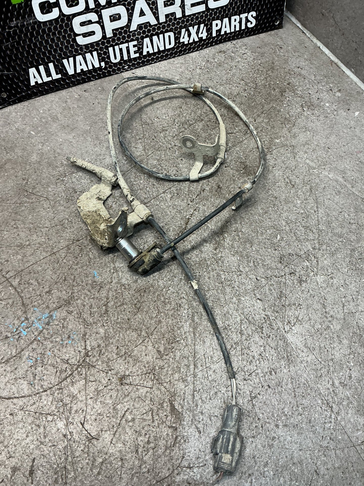 2006-2009 Ford Ranger PJ- Left Front ABS Sensor- (TAG15725)