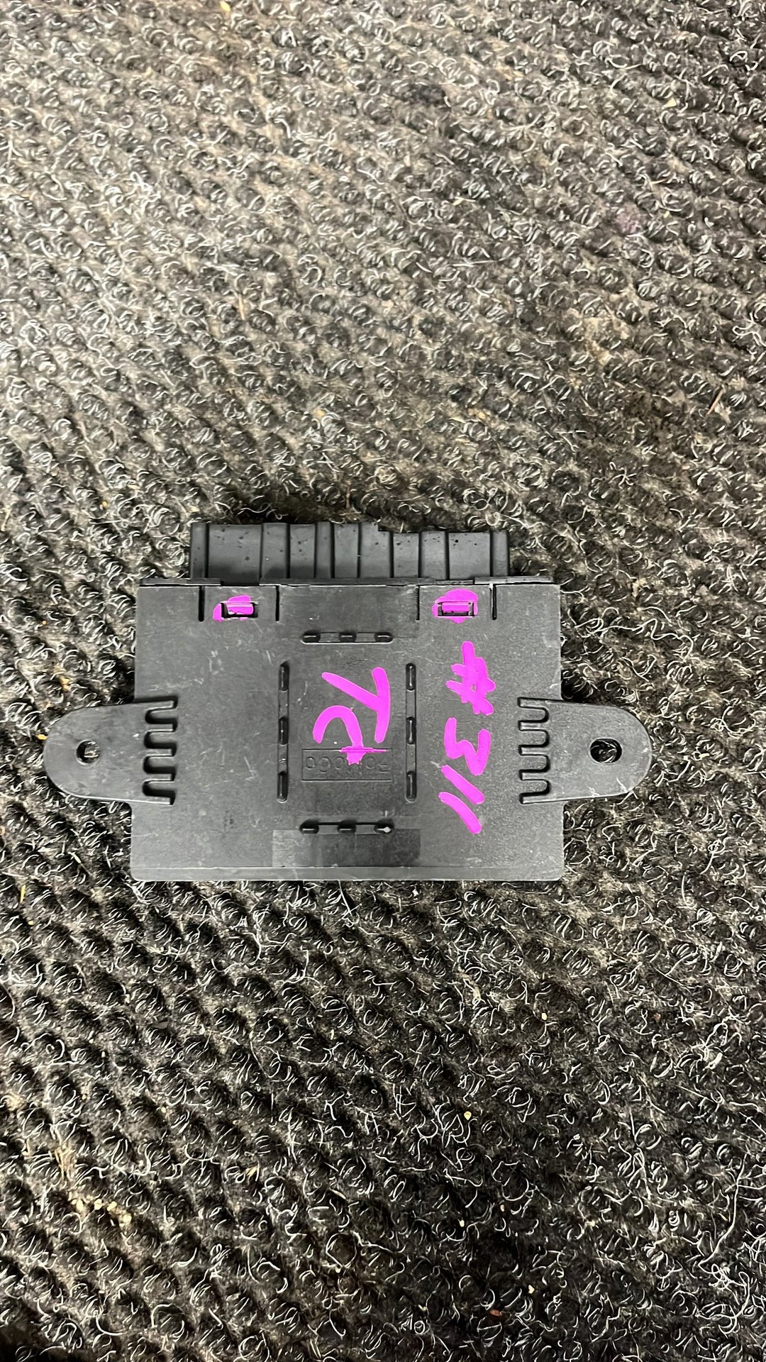 2021 Ford Puma ST-LINE 1.0P/7AT- Right Front Door Control Module- (TAG6546)