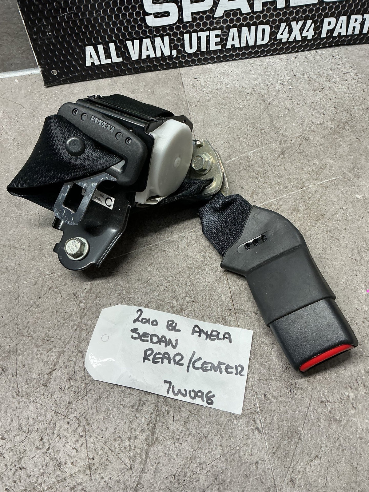 2010 Mazda Axela BL 7W098- Rear Centre Seat Belt- (TAG13603)