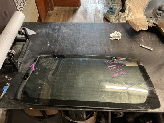 Mitsubishi Pajero- Rear Screen Window- (TAG11434)