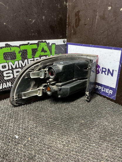 1995 Toyota Previa TCR10- Right Taillight- (TAG9866)