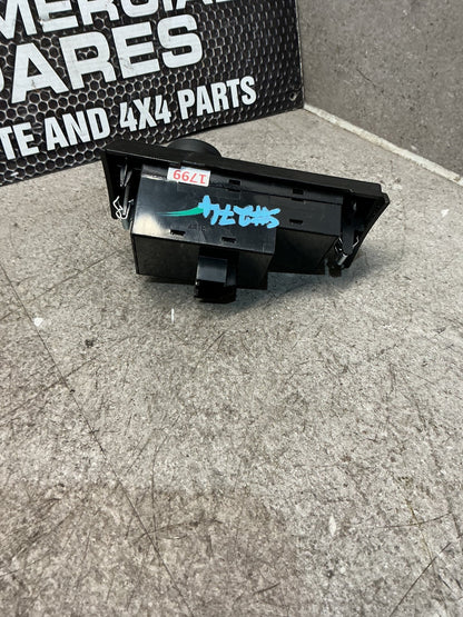 2015 Holden Captiva 7- Mirror Adjuster Switch- (TAG16535)