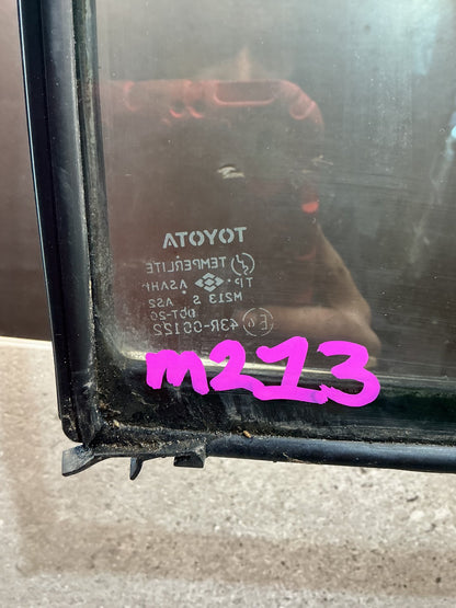 1994-1999 Toyota RAV4 SXA10 - Right Rear Quarter Door Glass - (TAG18787)