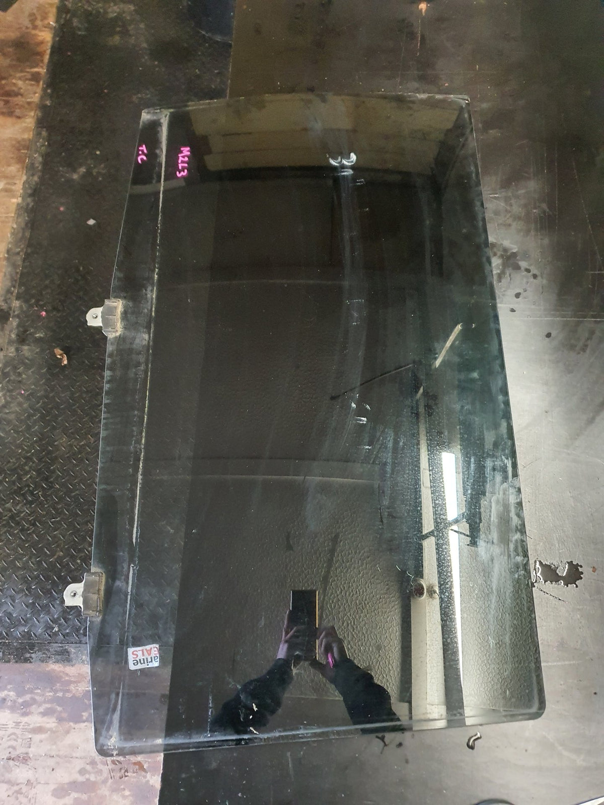2007-2009 Mitsubishi Delica D5 CV*W- Right Rear Door Glass- (TAG8000)