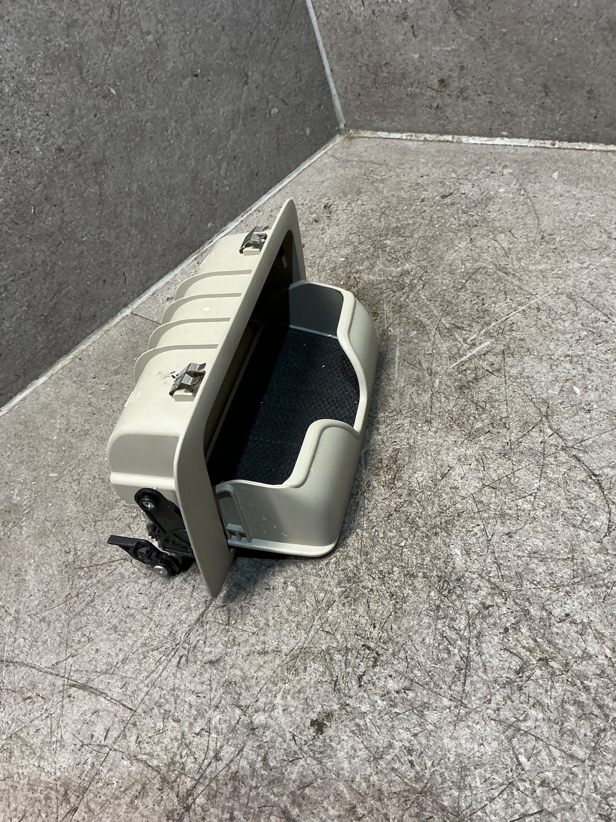 2012-2020 Mitsubishi Outlander GF*W GF GF8 - Sunglass Holder - (TAG18723)