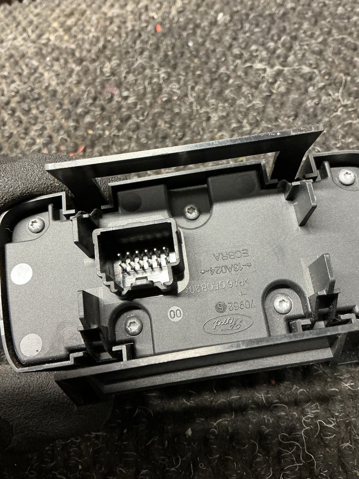 2016 Ford EcoSport BK- Headlight Switch- (TAG10449) PN: CN15 13A024 HB