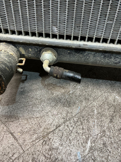 2003 Suzuki Grand Vitara SQ420W - Radiator - (TAG17885)