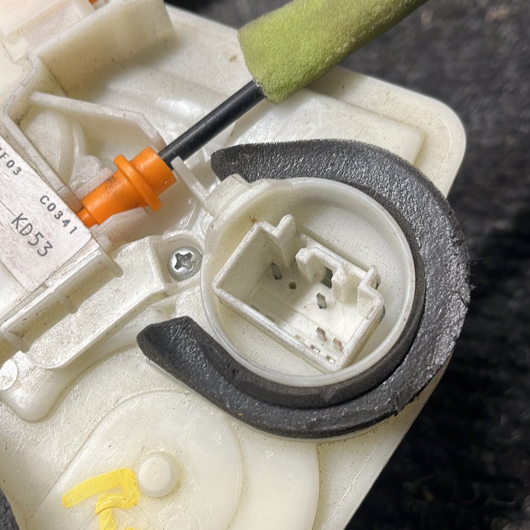 2014 Mazda CX-5- Right Rear Door Lock Actuator- (TAG7767)