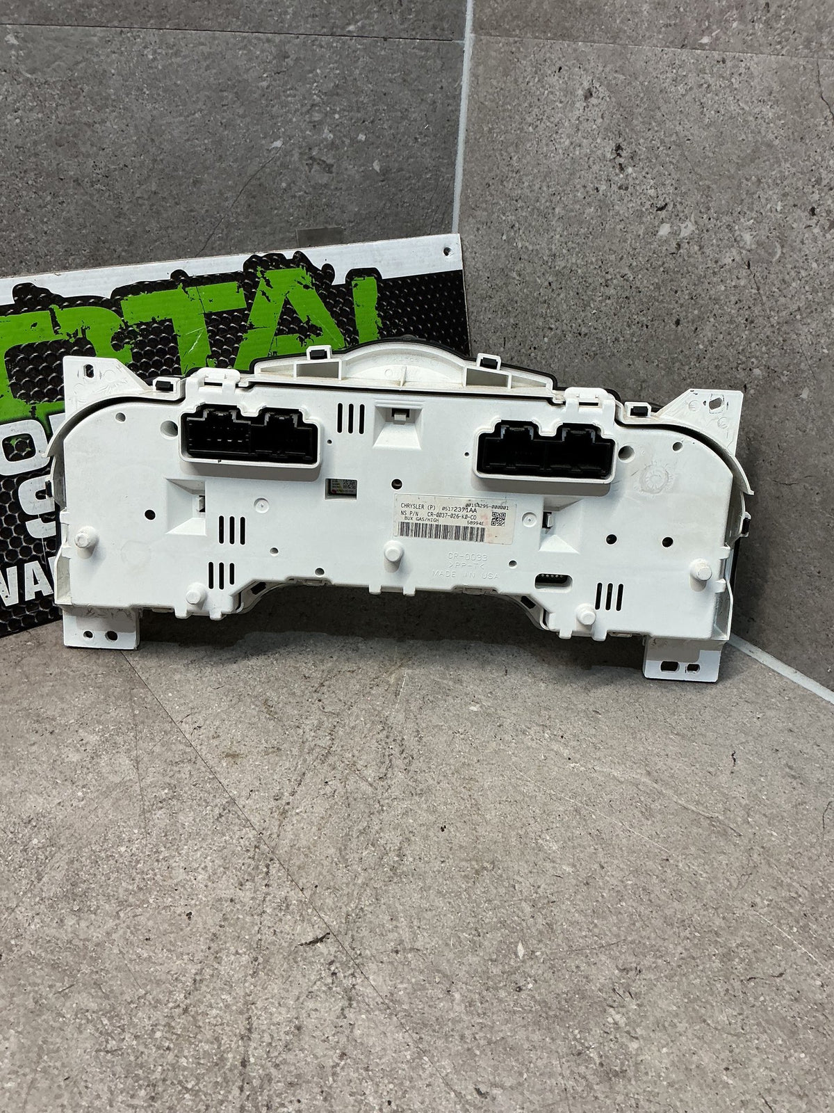 2007-2010 Dodge Nitro KA- Instrument Cluster- (TAG12810)