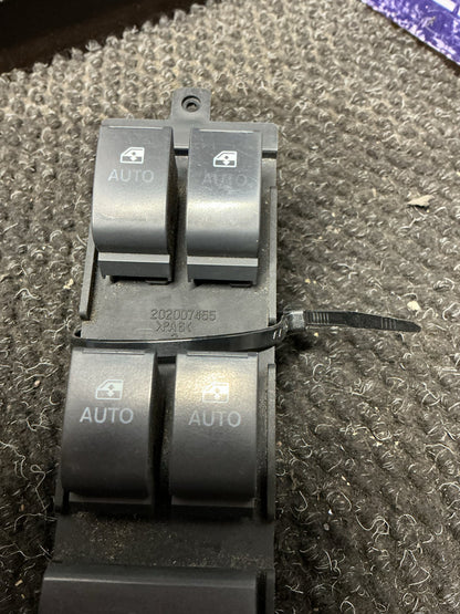 2011 Holden Captiva 5 9W070- Master Power Window Switch- (TAG9918)