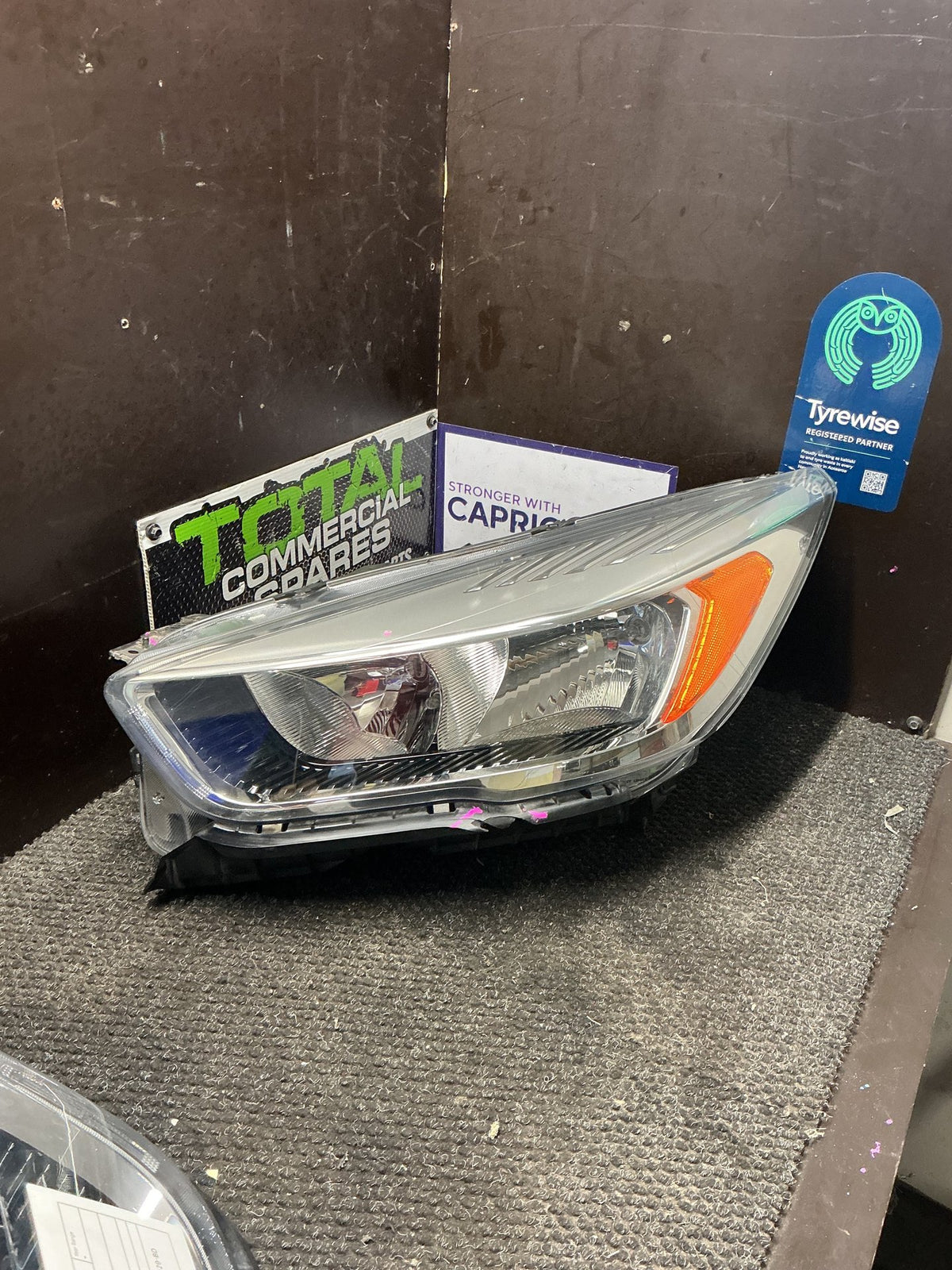2016 Ford Escape- Left Headlight- (TAG10150)