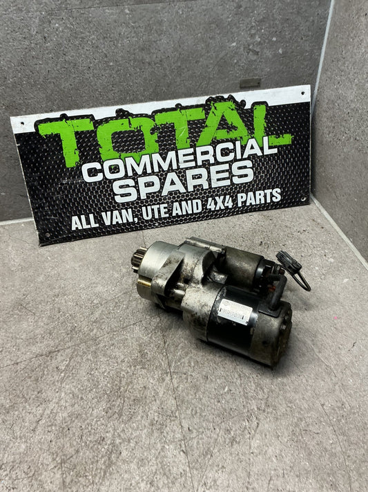 2005 Nissan Elgrand ME51- Starter Motor- (TAG15166)