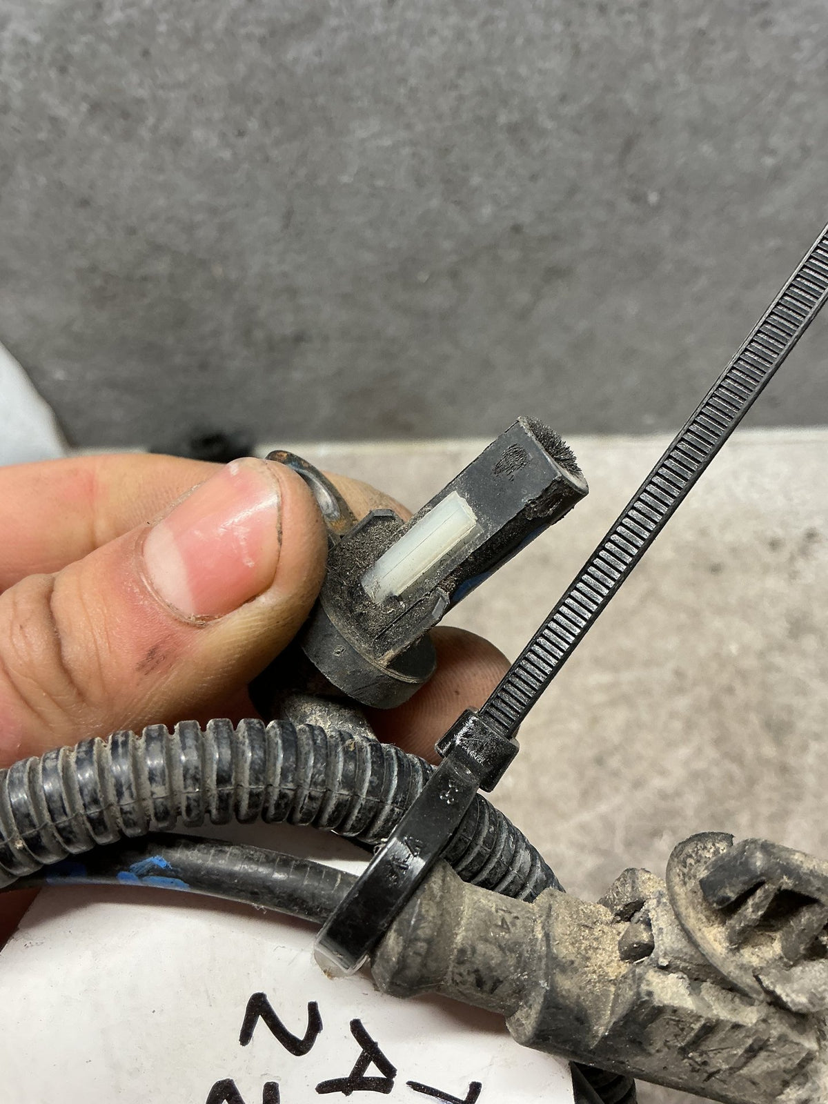 2013 Ford Territory - Right Front ABS Sensor - (TAG18280)