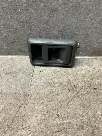 1994 Toyota Hilux KZN130 - Right Front Door Interior Handle - (TAG18144)
