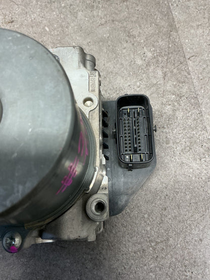 2012 Mitsubishi Triton- ABS Pump- (TAG11714)