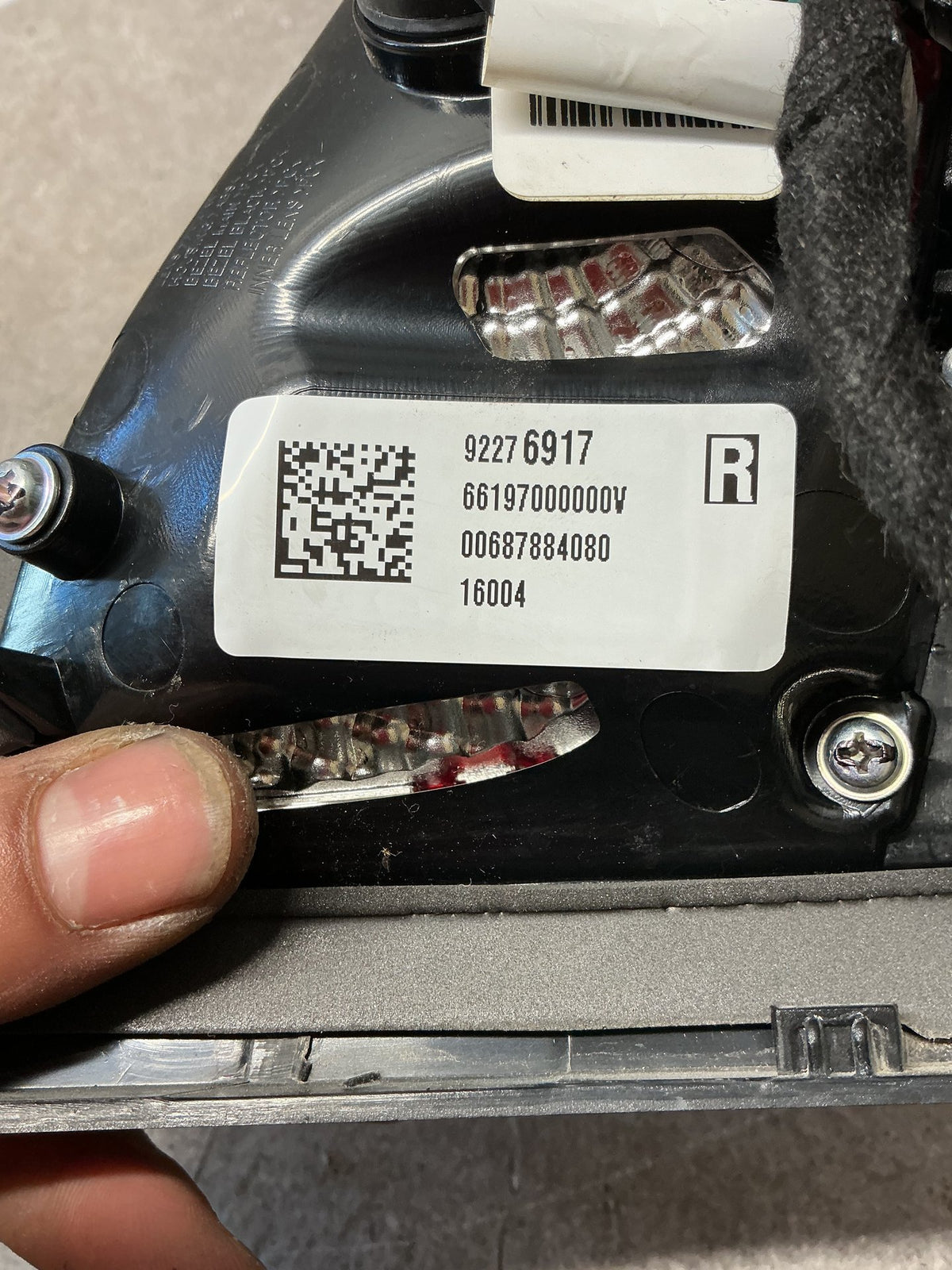 2015-2017 Holden Commodore VF- Right Tailgate Light- (TAG14209)