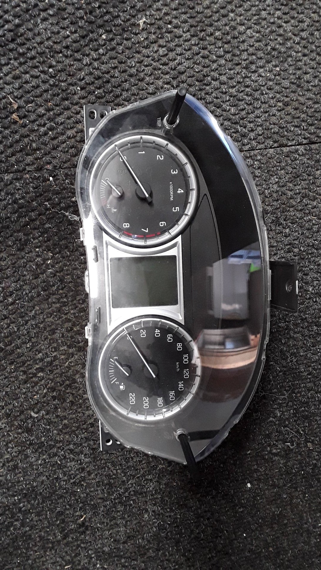 2015-2020 Suzuki Vitara IV LY- Instrument Cluster- (TAG6085)