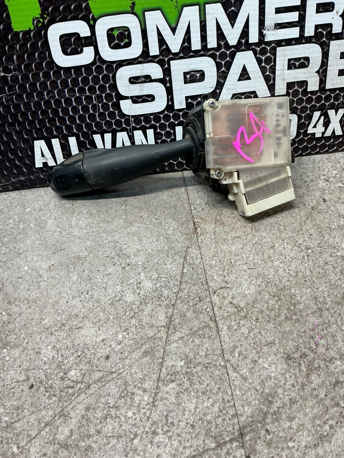 2009 Suzuki Jimny SN- Indicator Stalk- (TAG14139) PN: 17B943