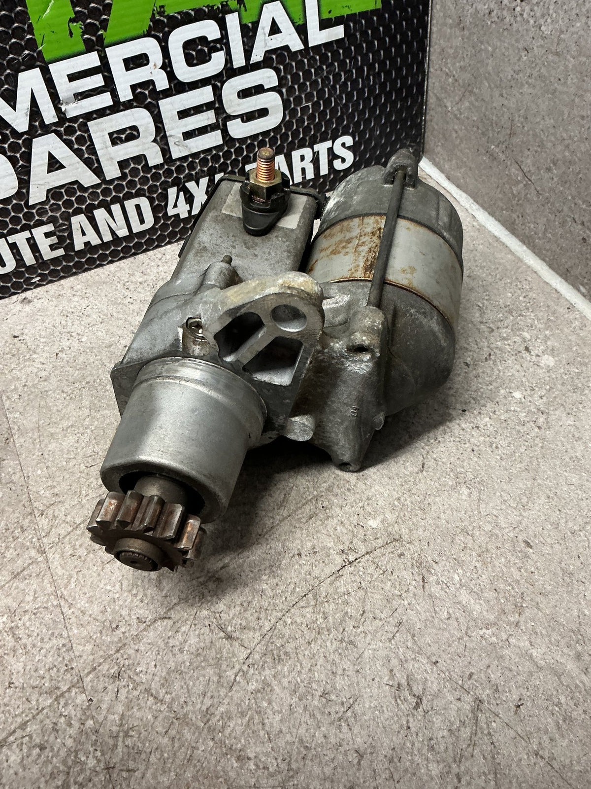 2004 Toyota Estima ACR30 - Starter Motor - (TAG14717)