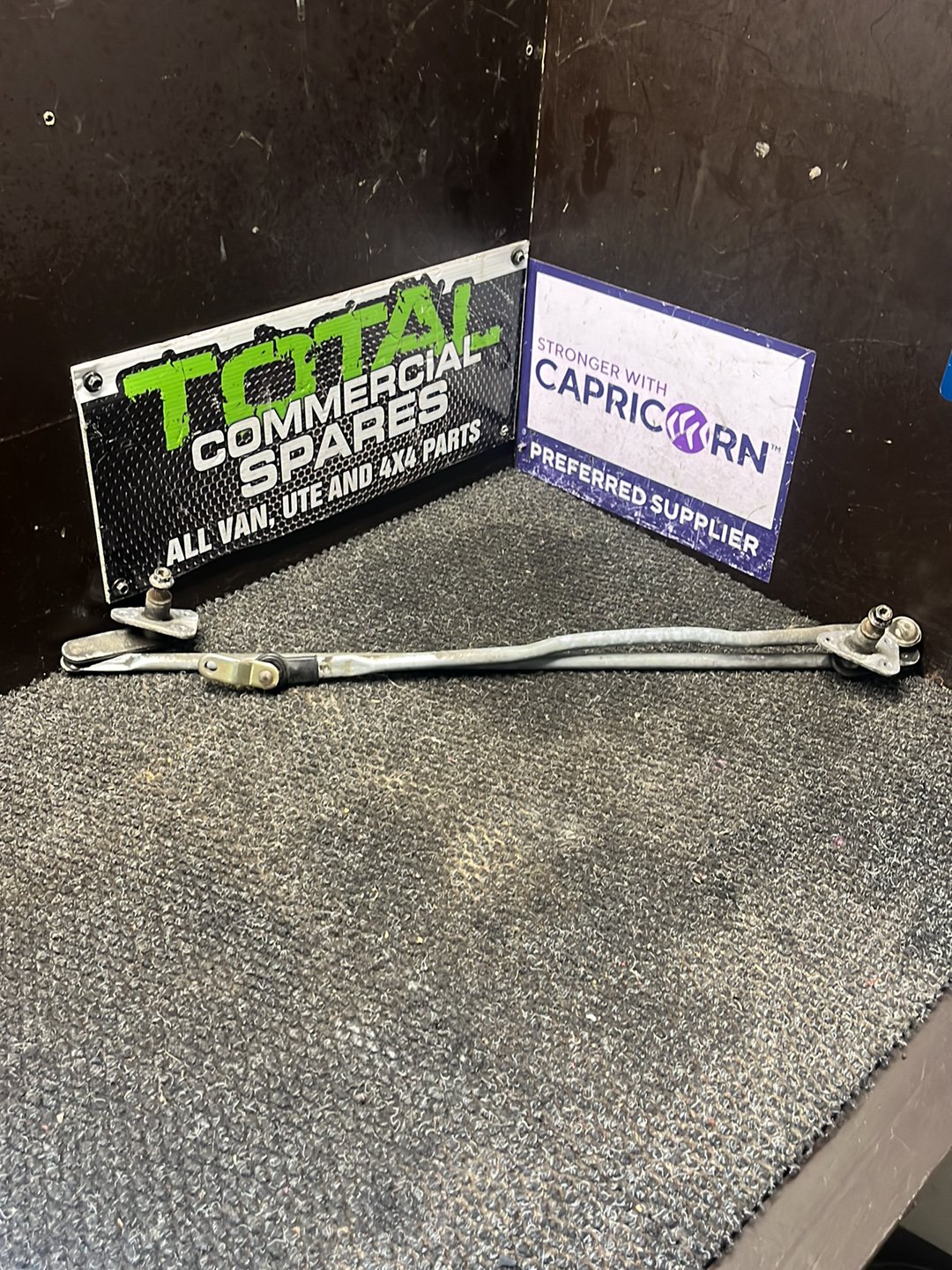 1994-1999 Mitsubishi Pajero II V2*C- Wiper Linkage- (TAG9692)