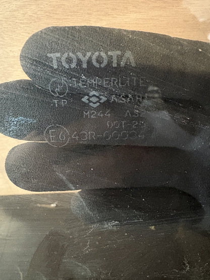 1992-2004 Toyota Hiace LH100 - Left Front Door Glass - (TAG19123)