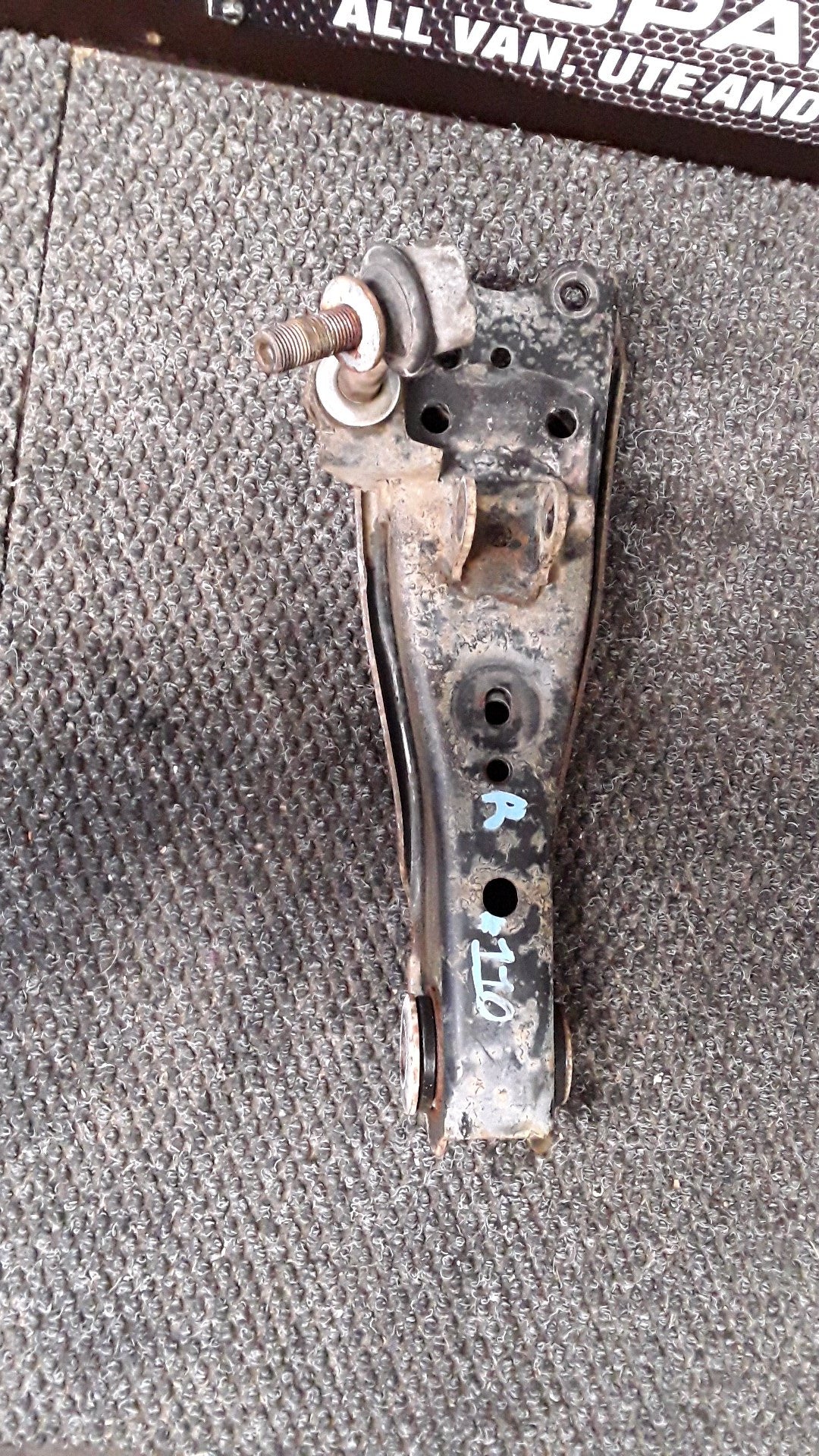 2005-2006 Toyota Hiace V H200 KDH200- Right Front Lower Control Arm- (TAG6236)