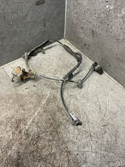 1996-2000 Toyota Land Cruiser J90 - Left Front ABS Sensor - (TAG18007)