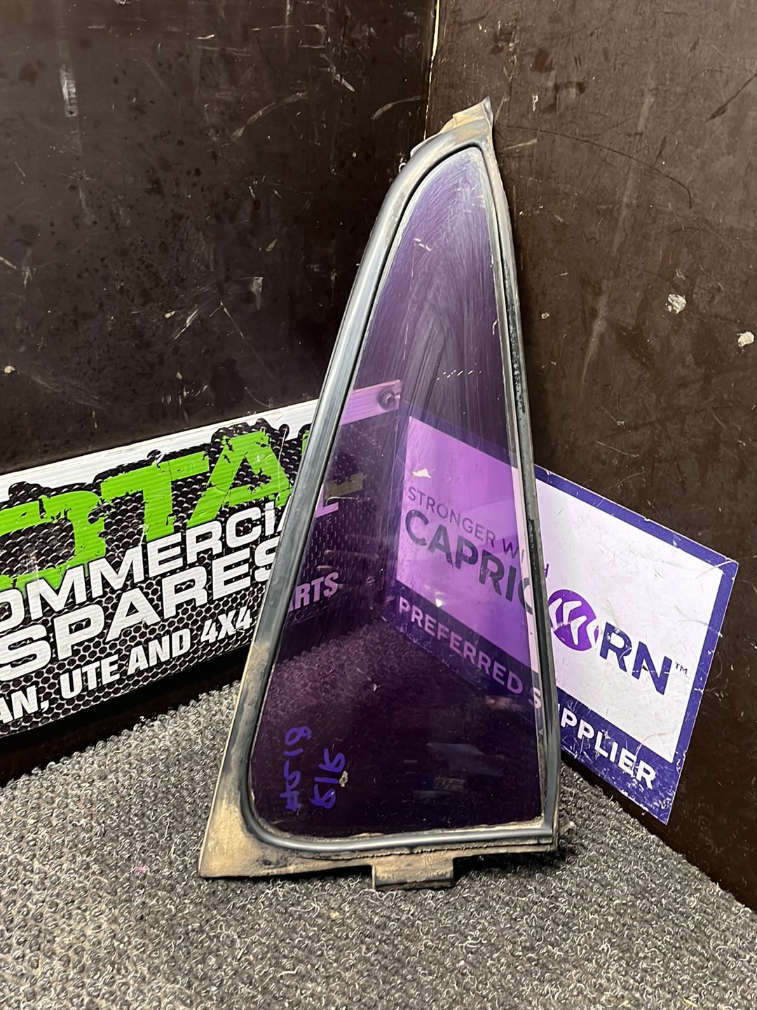 1992 Toyota Hilux II N130- Right Rear Quarter Door Glass- (TAG9425) PN: M284