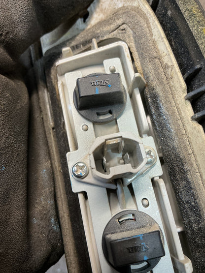 2011-2015 Ford Ranger PXI - High Level Stoplight - (TAG17782)